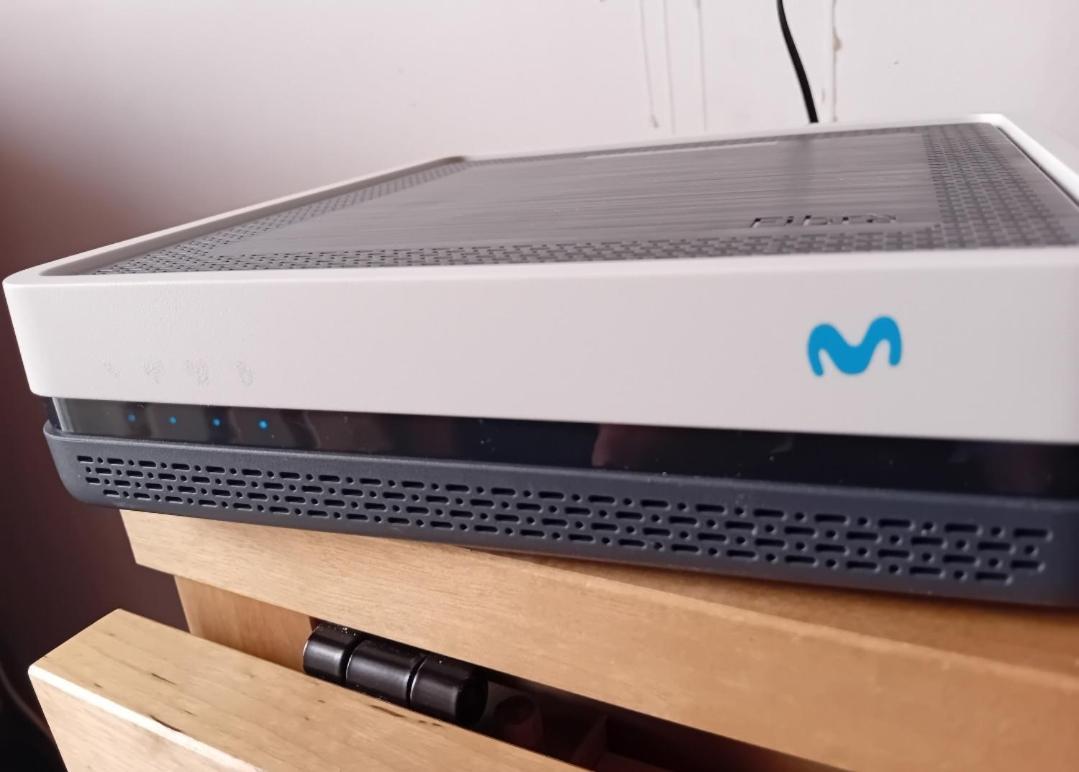 Habitaciones Individuales Wifi Tv Microondas Cerca Del Aeropuerto Madrid Habitacion Grande Wc Privado O Habitacion Pequena Wc Compartido Muy Tranquilas Bien Comunicadas Tren Metro Bus Facil Aparcamiento ซานเซบัสเตียน เดลอส เรเยส ภายนอก รูปภาพ